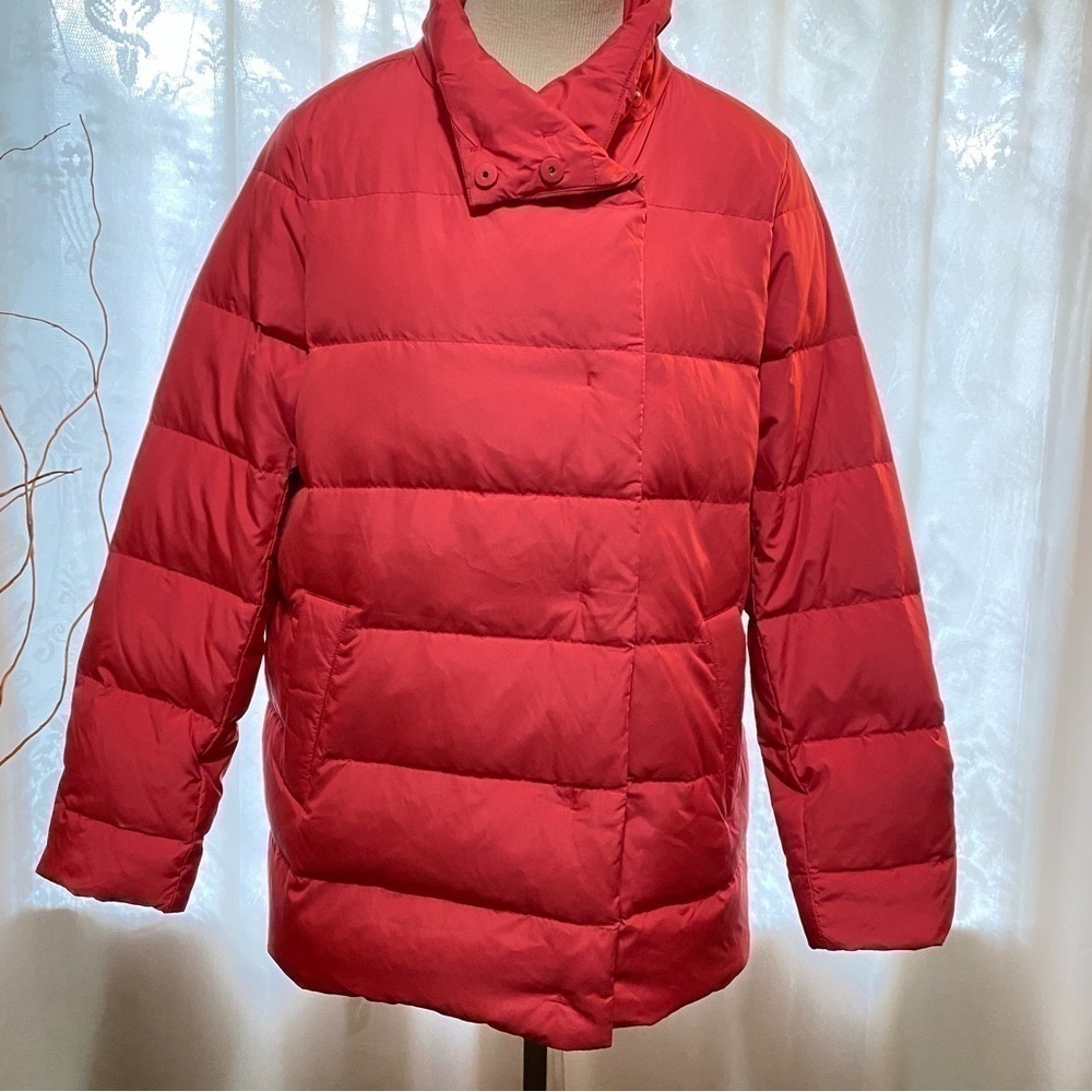 J. Jill Down Puffer coat in Carmine Red. Snap front closure Size Small